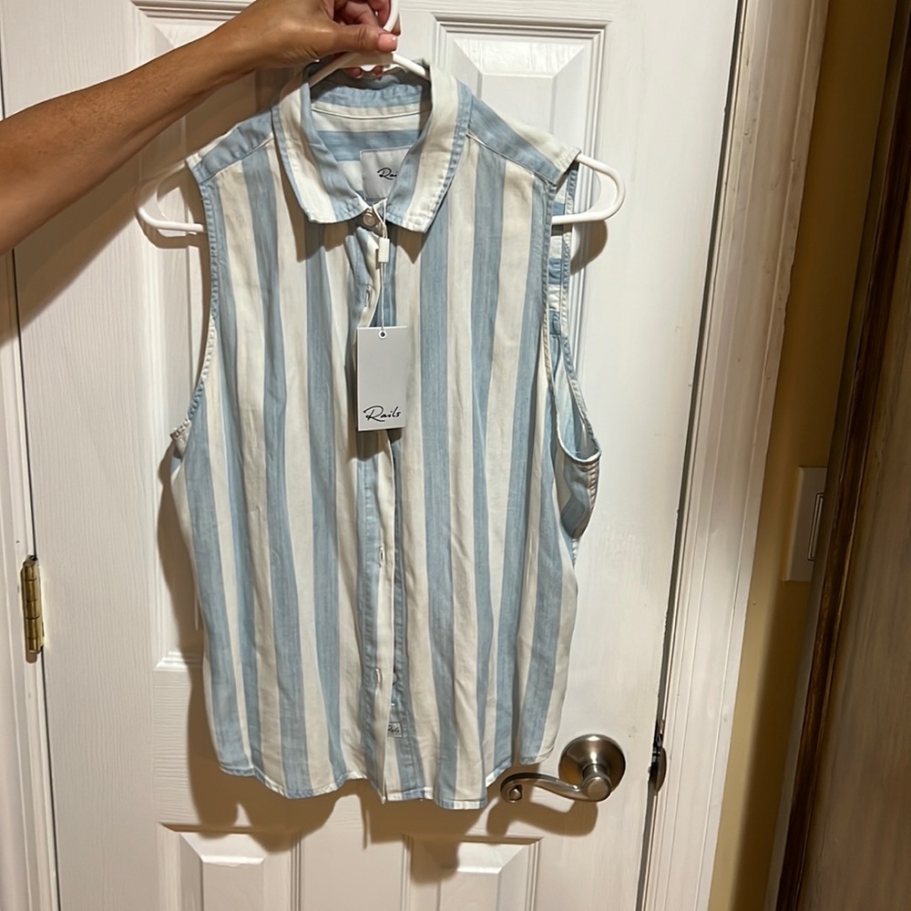 Brand New Rails Button Up Tank Size M NWT